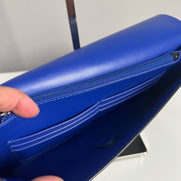 Kate Spade Black Clutch Bag/Wallet with 3D Butterfly Decoration - Picture 4 of 6